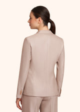 Kiton veste à boutonnage simple confectionnée dans un précieux mélange de soie et laine de couleur beige pour femme.