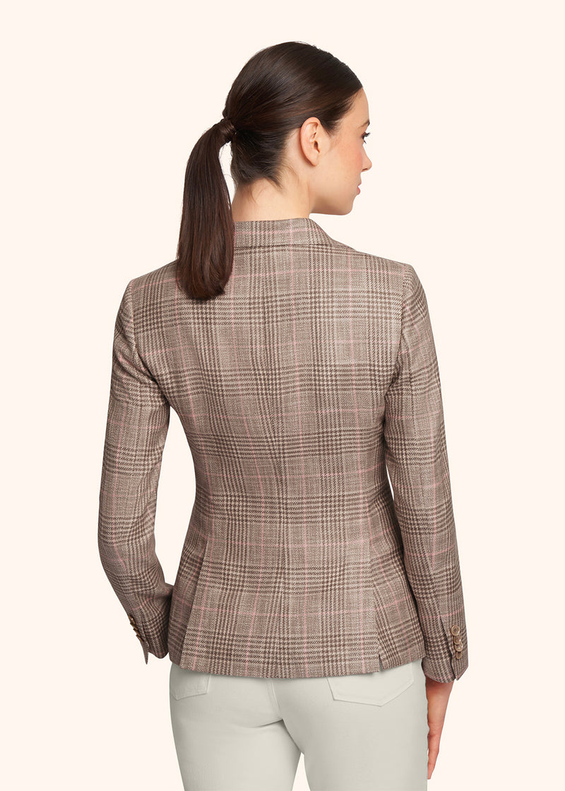 Kiton veste à boutonnage simple confectionnée dans un luxueux mélange de soie pour femme.