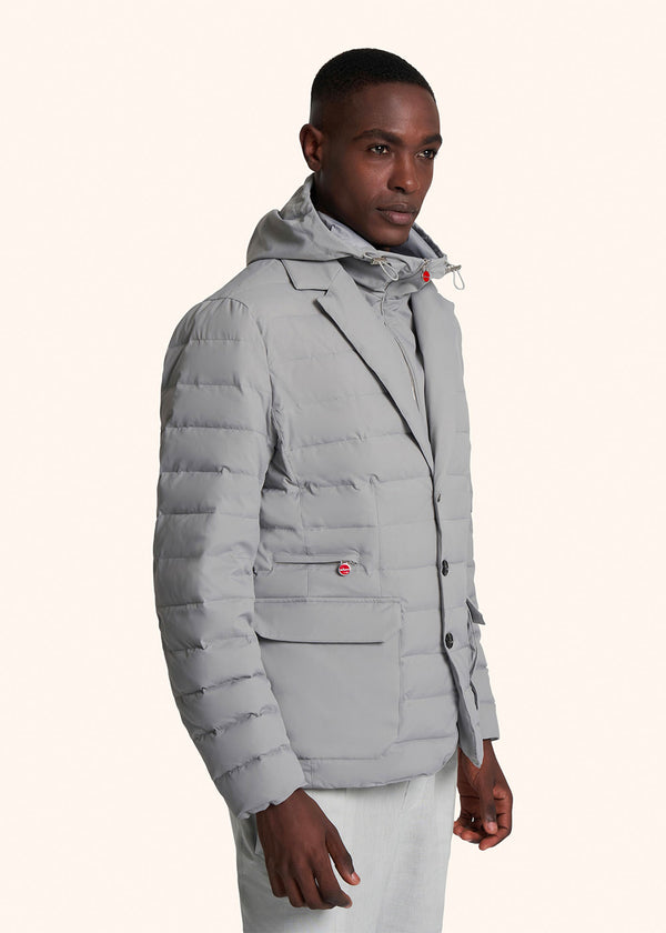 Kiton veste grise avec gilet coupe-vent avec zip et capuche pour homme.