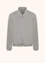 Kiton bomber réversible gris réalisé d’un côté en viscose molletonnée à l’effet cachemire pour homme.