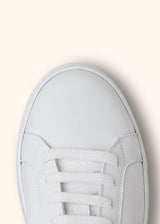 Kiton sneakers avec partie basse blanche pour femme.