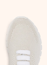Kiton sneakers modèle « fit » en cachemire beige pour femme.