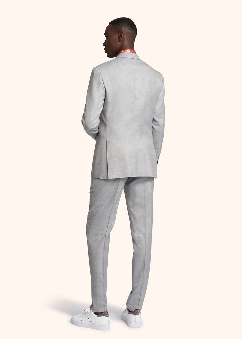 Kiton costume à boutonnage simple gris pour homme.