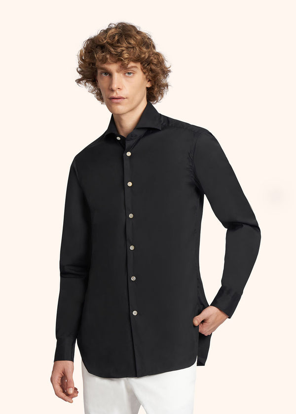 Kiton chemise noire en coton mélangé pour homme.